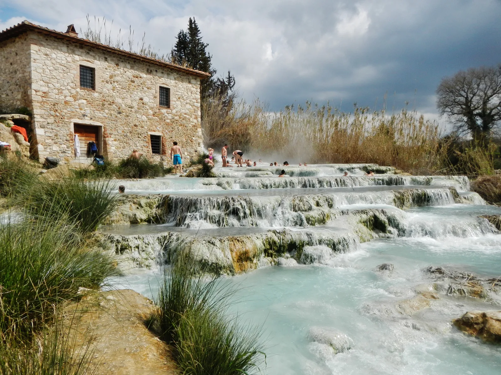 Terme libere in Toscana: le acque calde vicino a Follonica