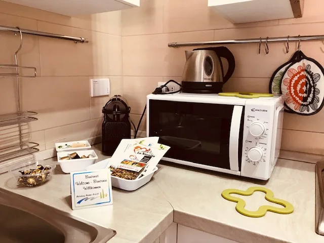 Kit di benvenuto preparato in cucina